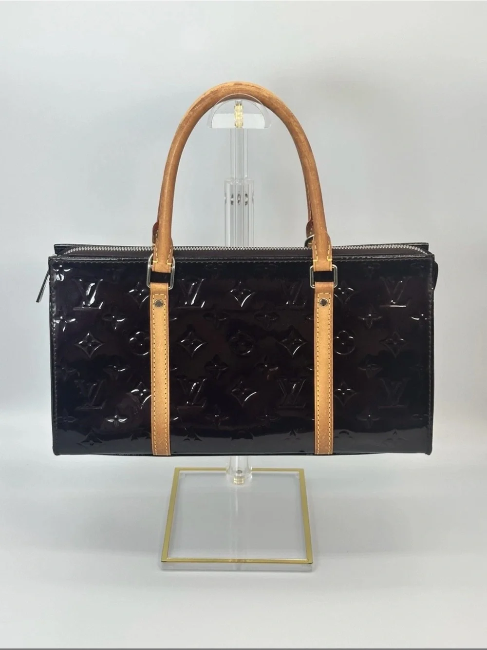Louis Vuitton Vernis Neo Triangle Amarante Patent Leather Bag